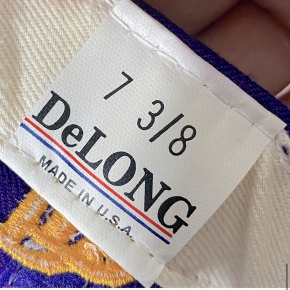 Vintage DeLong Royal Purple Yellow D’Arcy Ranch Golf Club Embroidered Logo 7 3/8 - Picture 10 of 11